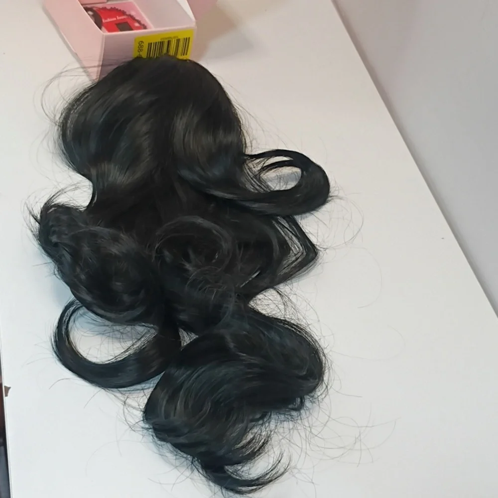 Drawstring Ponytail Extension • 20